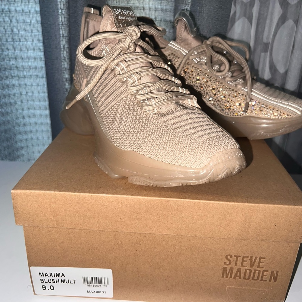 Steve Madden